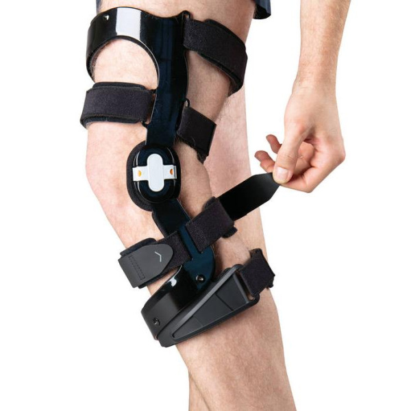 Ортез на коленный сустав (левый) Т.44.52L  Trives